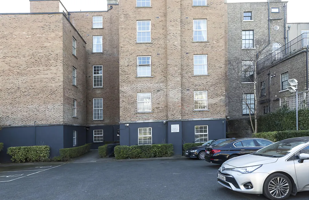 Pembroke Townhouse-1