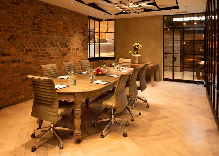 Address ConnollyHotel Dublin